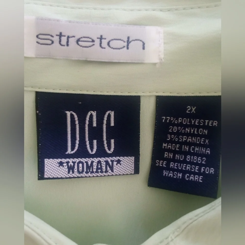 DCC Woman - Picture 3 of 3
